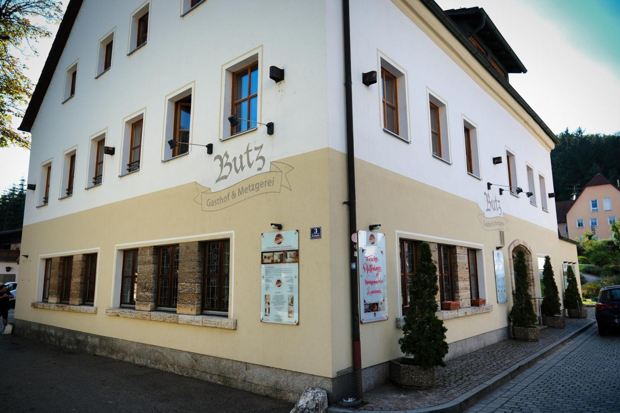 "Beim Butz" Otel Worth an der Donau Dış mekan fotoğraf