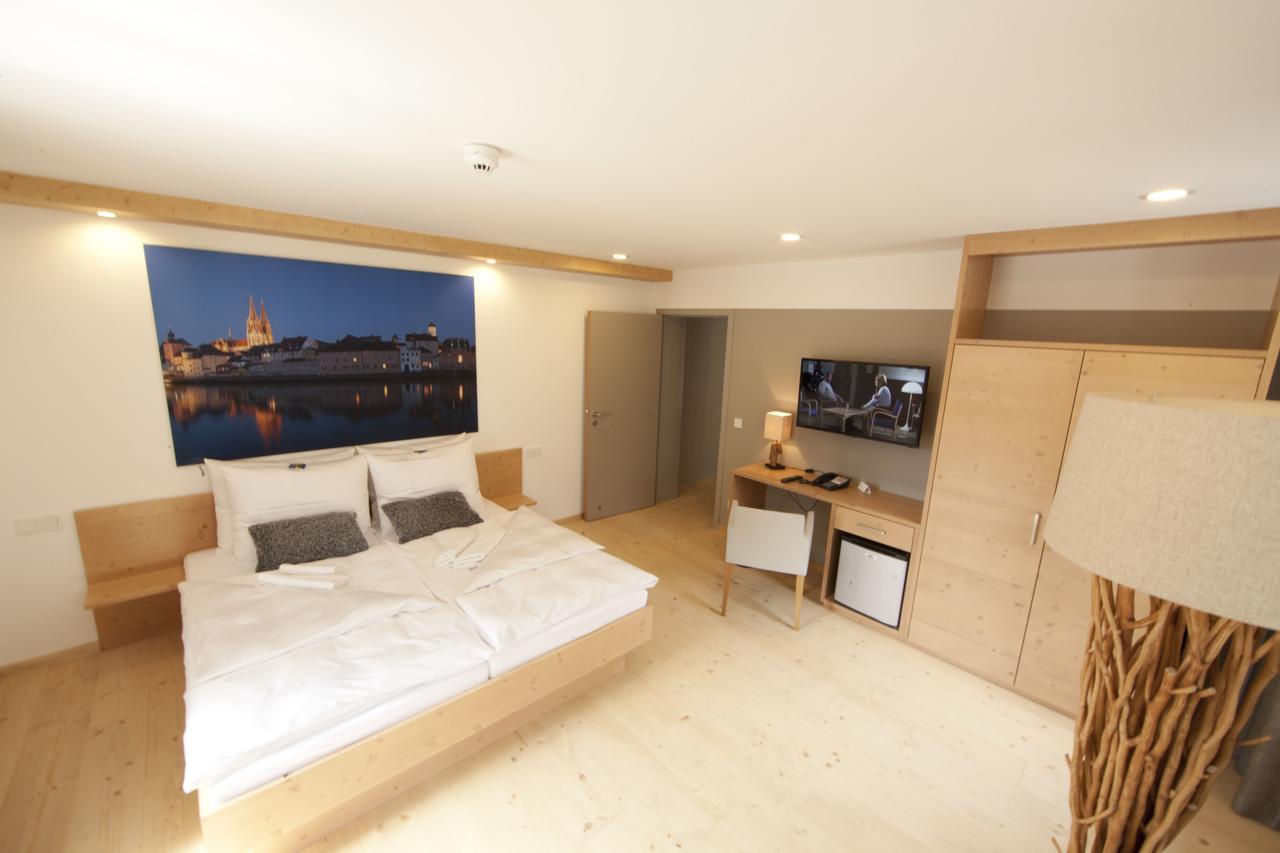 "Beim Butz" Otel Worth an der Donau Oda fotoğraf